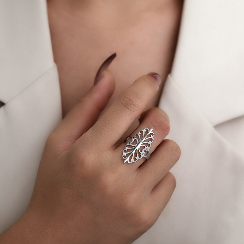 Vintage Filigree Style Hollow Out Rings Boots N Bags Heaven