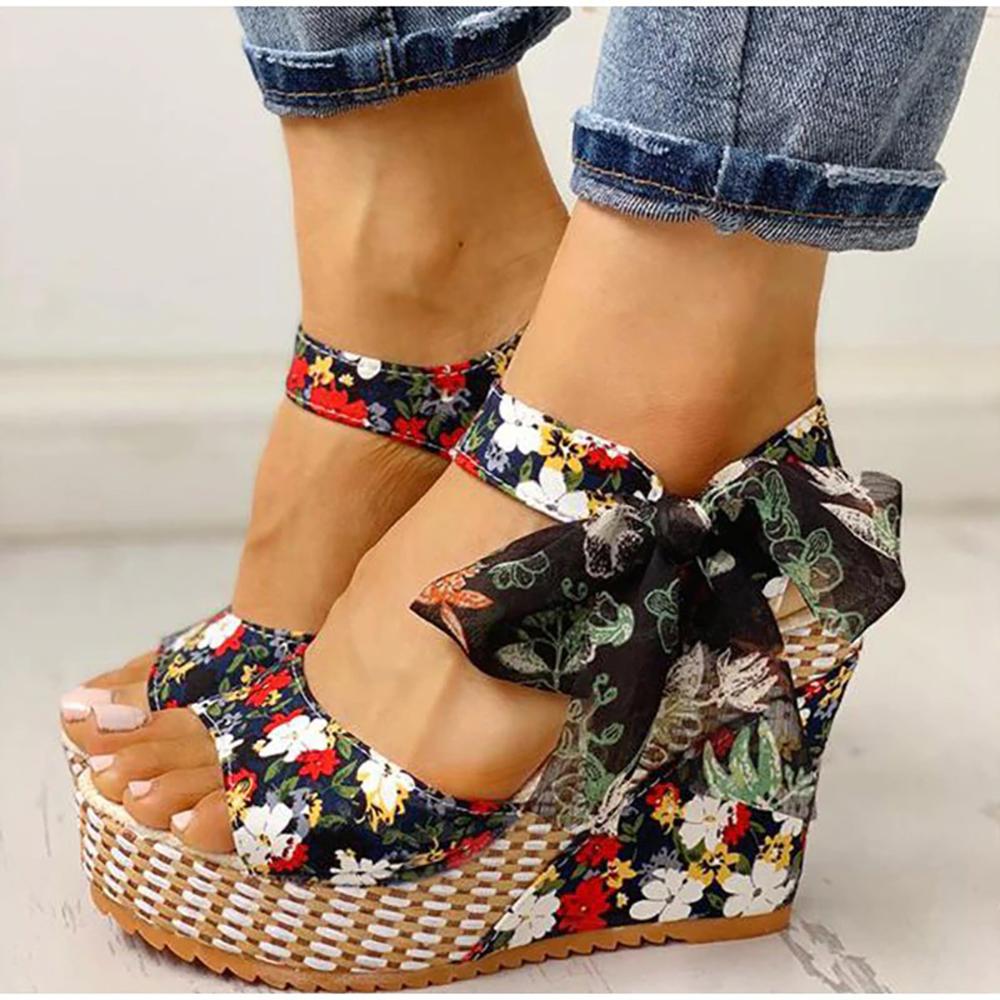 Bamboo Floral Print Strappy Platform Wedge – Shoe Heaven