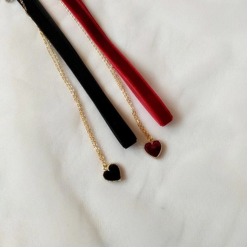 【Red Velvet ジョイ着用】Love Lock Heart Necklace 韓国正規品 Aihua Sexy Red Velvet Choker Necklaces for Women Heart
