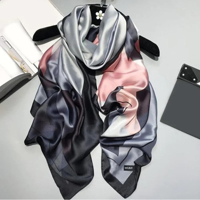 Foulard En Soie 100% PEACOCK - Roulé Main - 48g - Violet - Occasion Avec Taches